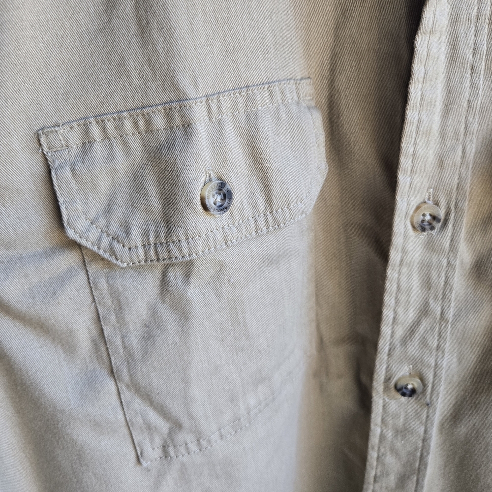 Wrangler Tan Short Sleeve Button Front Casual Shirt Size Medium - Picture 3 of 11